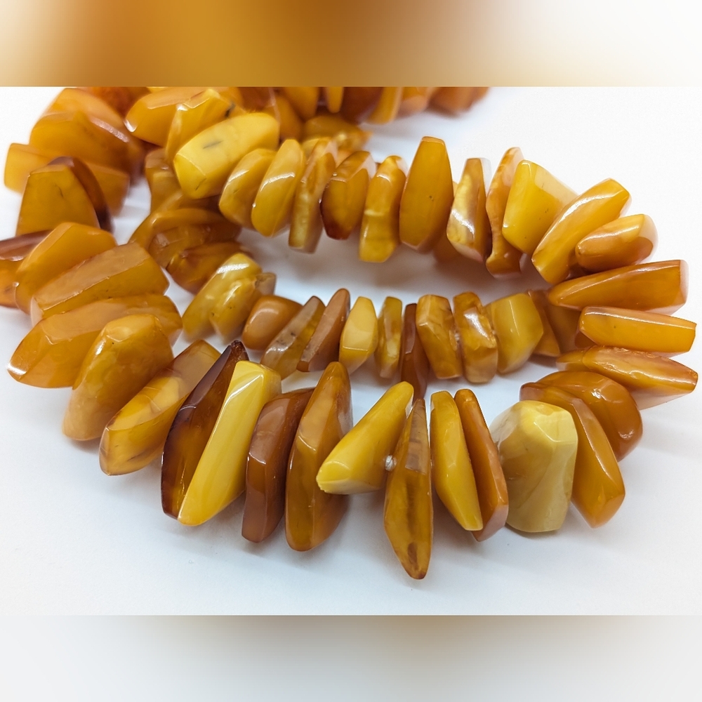27.5" Vintage Natural Honey Egg Cognac Baltic Amber 9-25mm Chip Necklace 86.4g